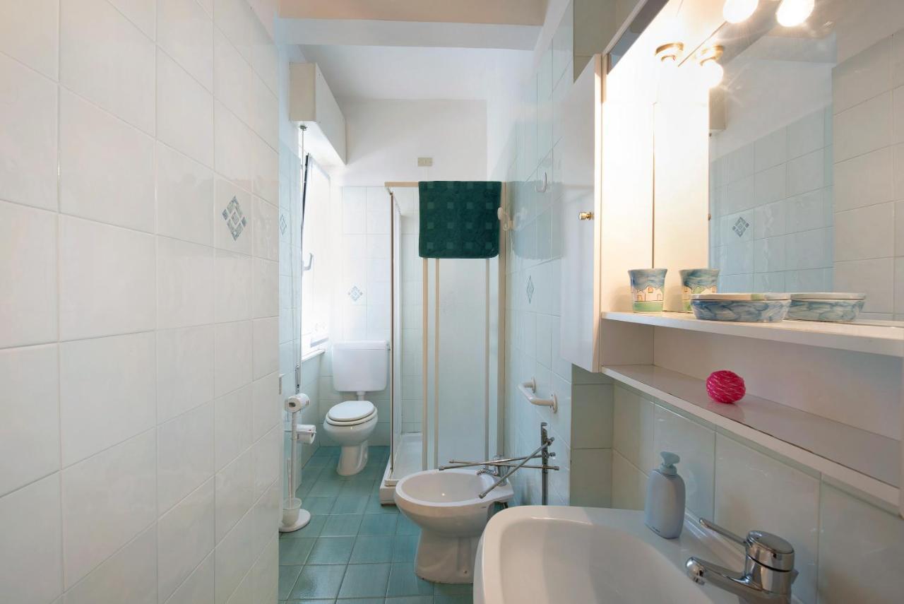 Trilocale Mazzini Con 2 Balconi Apartment วาราซเซ ภายนอก รูปภาพ
